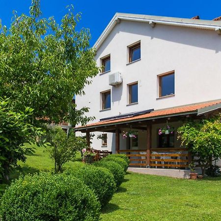 Breza Guesthouse Slunj Exterior photo